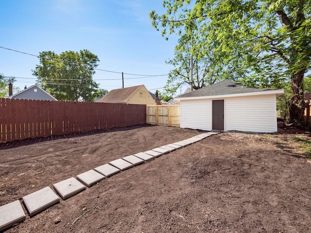 697 Stanley Ave, Columbus, OH 43206 - fenced backyard with an outbuilding