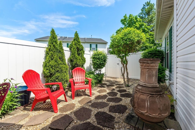 4642 Hobson Dr Unit 13E, Columbus, OH 43228 - view of patio / terrace with a fenced backyard