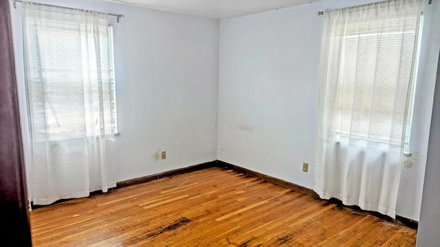 1236 Lindenwood Rd N, Columbus, OH 43229 - unfurnished room with plenty of natural light and light wood-style floors
