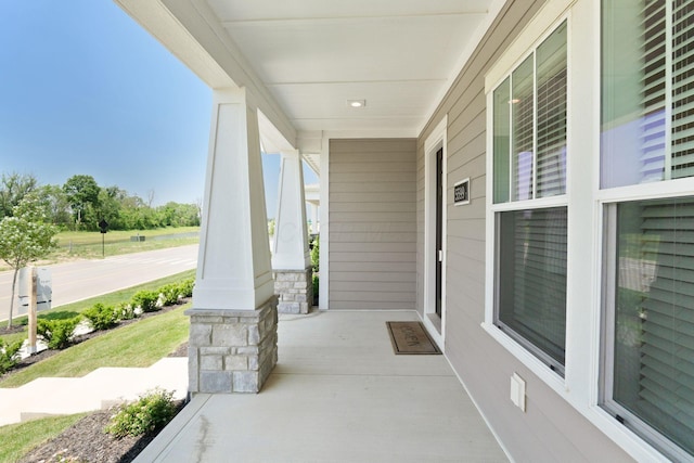 5599 Piatt Rd, Lewis Center, OH 43035 - view of covered porch