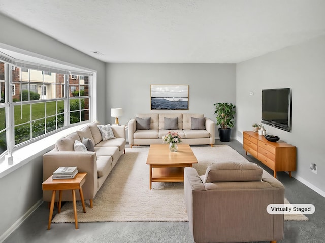 1813 Worthington Run Dr Unit A, Columbus, OH 43235 - living area with baseboards