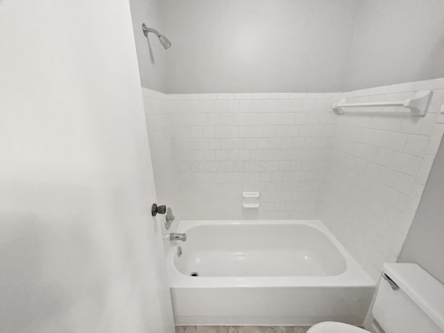 1813 Worthington Run Dr Unit A, Columbus, OH 43235 - bathroom featuring toilet