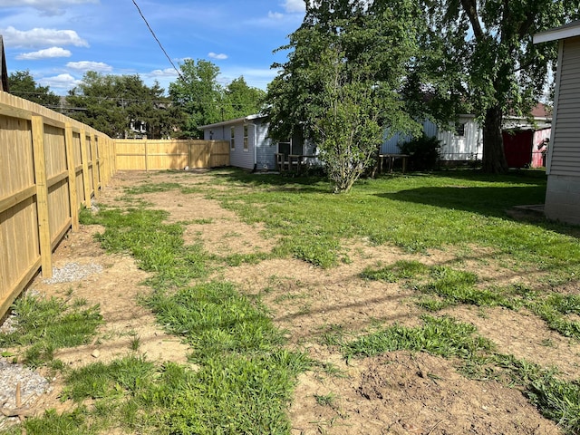 1227 Brown Rd, Columbus, OH 43223 - view of yard