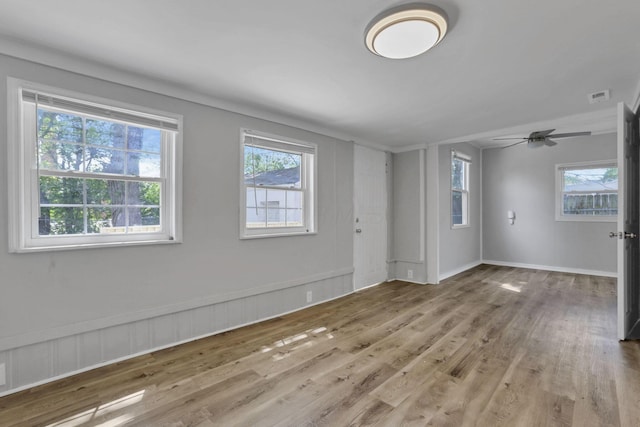 392 S Hampton Rd, Columbus, OH 43213 - empty room featuring wood finished floors and ceiling fan