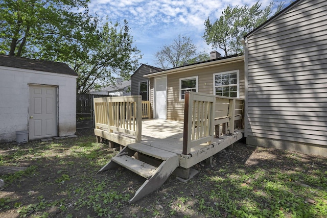 392 S Hampton Rd, Columbus, OH 43213 - deck with a shed and an outbuilding