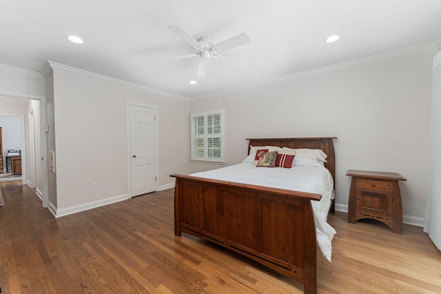 366 W S St, Worthington, OH 43085 - bedroom with wood finished floors, ornamental molding, recessed lighting, and ceiling fan