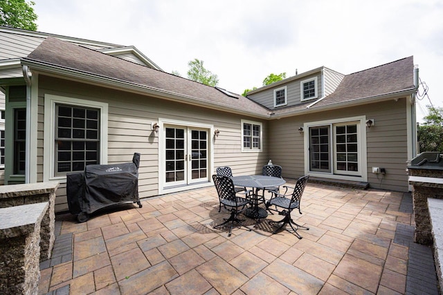 366 W S St, Worthington, OH 43085 - view of patio / terrace with outdoor dining area and area for grilling