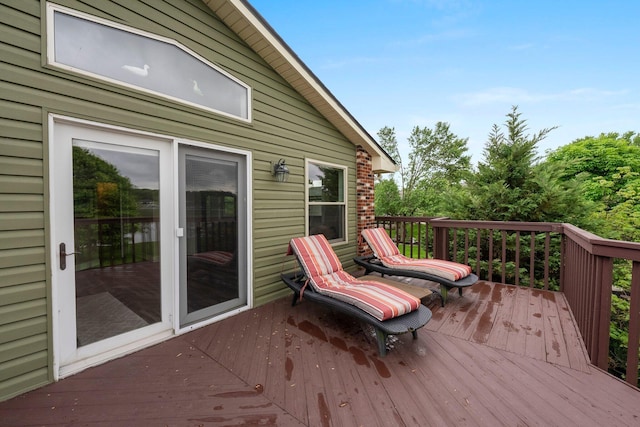 1244 E Choctaw Dr, London, OH 43140 - view of wooden deck