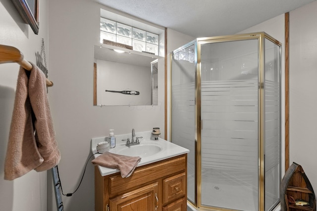 1244 E Choctaw Dr, London, OH 43140 - full bath with vanity and a stall shower