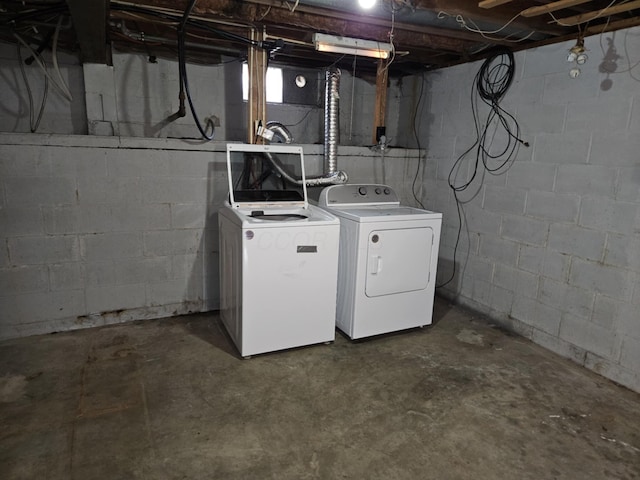 36 Johnson Rd, The Plains, OH 45780 - washroom featuring independent washer and dryer