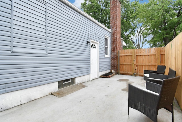 523 S Napoleon Ave, Columbus, OH 43213 - view of patio / terrace