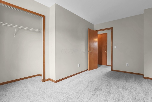 255 Oakview Ct, Pickerington, OH 43147 - unfurnished bedroom with carpet, baseboards, and a closet