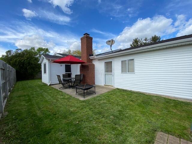 281 Bexford Rd, West Jefferson, OH 43162 - rear view of property featuring a patio