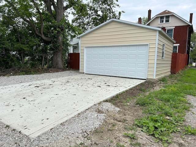 1195 E Whittier St, Columbus, OH 43206 - view of detached garage