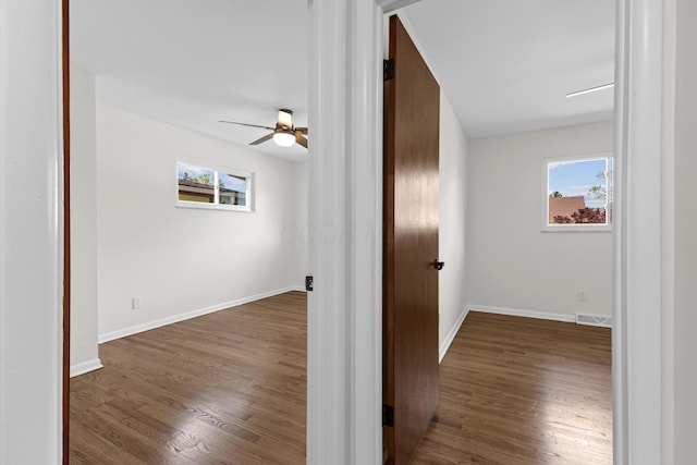 270 S Kellner Rd, Columbus, OH 43209 - hallway featuring wood finished floors and baseboards