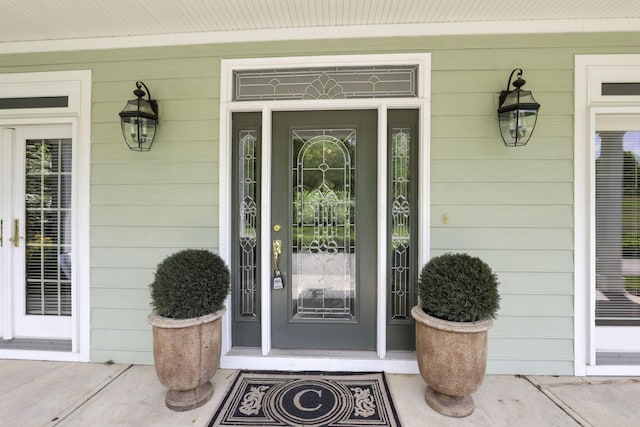 1200 Willow Rd, Springfield, OH 45502 - doorway to property featuring a porch