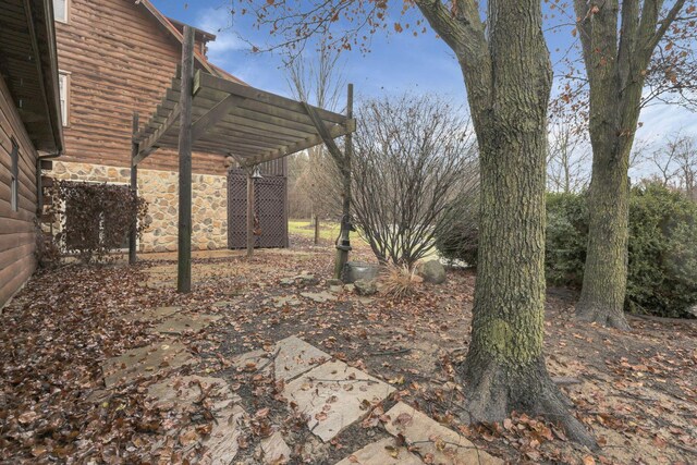 7760 Township Rd 177, Fredericktown, OH 43019 - view of yard with a pergola