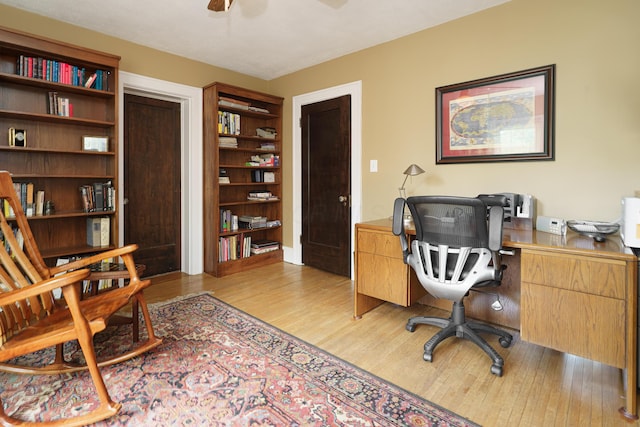 2454 Seneca Park Pl, Columbus, OH 43209 - office space featuring light wood finished floors and a ceiling fan