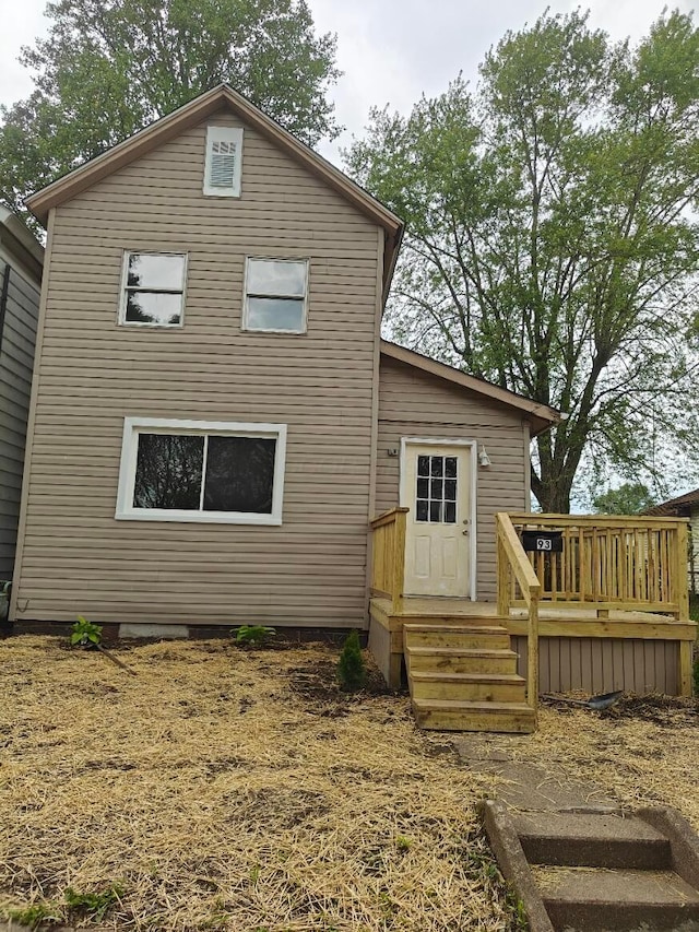 93 Allen St, Newark, OH 43055 - back of property featuring a deck