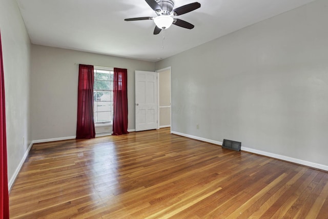 498 Manor, Newark, OH 43055 - spare room featuring a ceiling fan, wood finished floors, and baseboards