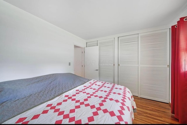 164 Sturbridge Rd, Columbus, OH 43228 - bedroom featuring wood finished floors