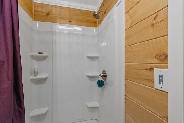 1267 N Dundee Trl, Bucyrus, OH 44820 - bathroom featuring a shower