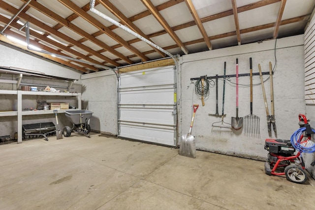 8270 Windy Hollow Rd, Johnstown, OH 43031 - view of garage
