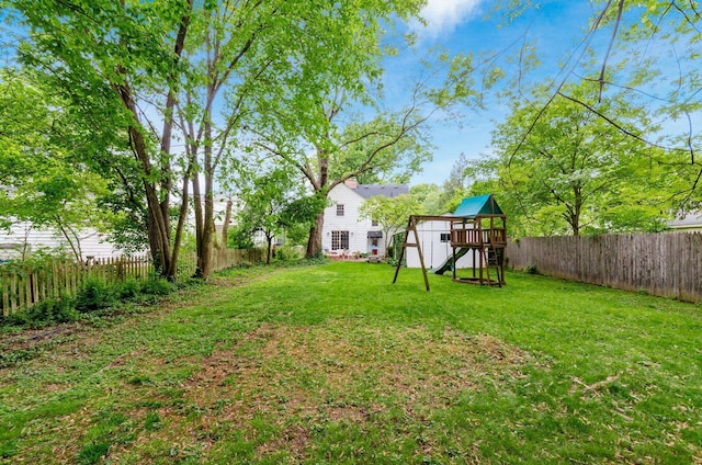 232 N Stanwood Rd, Columbus, OH 43209 - view of yard featuring a playground