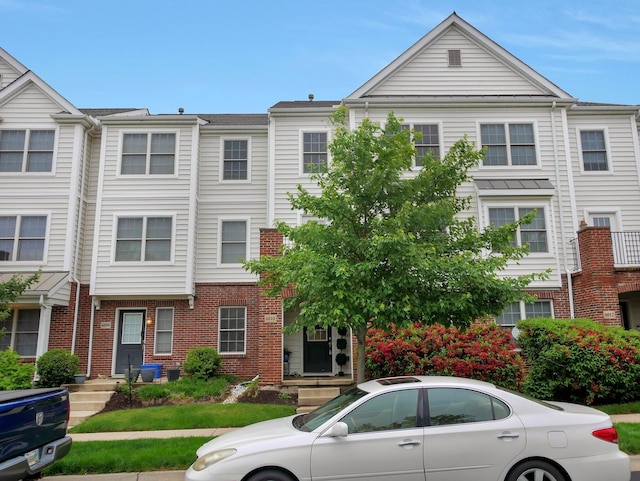 6010 Turnwood Dr Unit 703, Westerville, OH 43081 - multi unit property with brick siding