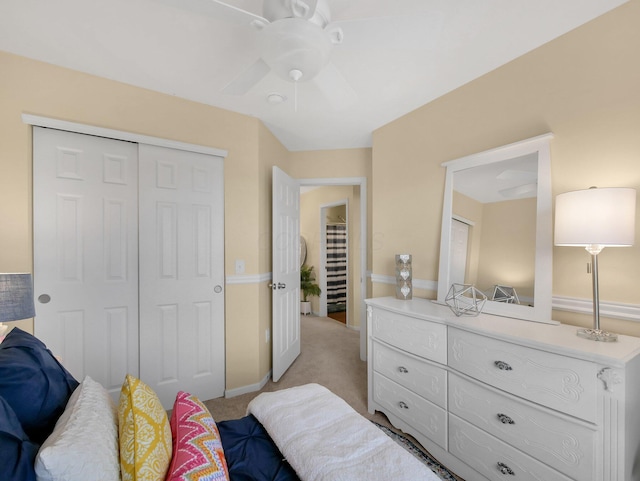 6010 Turnwood Dr Unit 703, Westerville, OH 43081 - bedroom featuring a closet, light colored carpet, ceiling fan, and baseboards