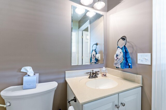 369 Highbanks Valley Ct, Newark, OH 43055 - half bathroom featuring vanity and toilet