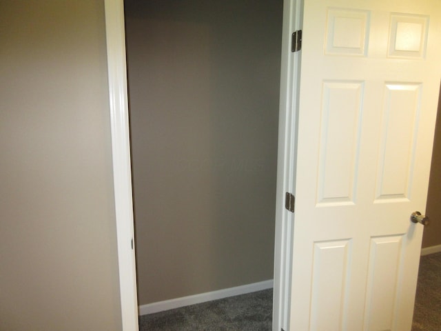 3814 London Hollow Rd NE, Newark, OH 43055 - view of closet