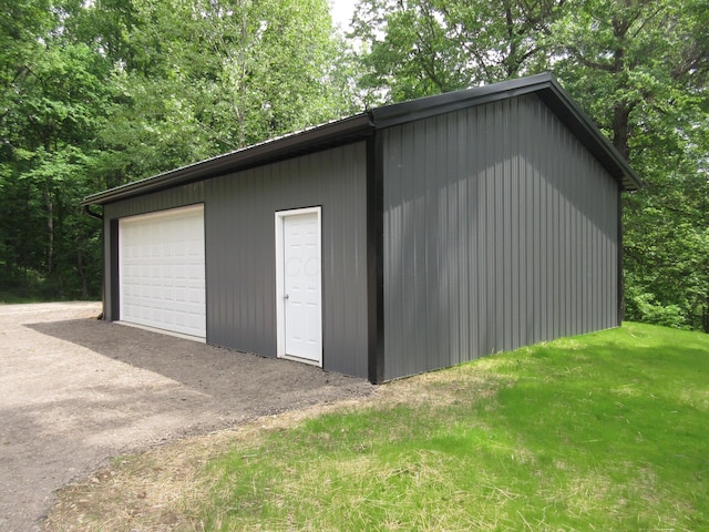 3814 London Hollow Rd NE, Newark, OH 43055 - view of detached garage