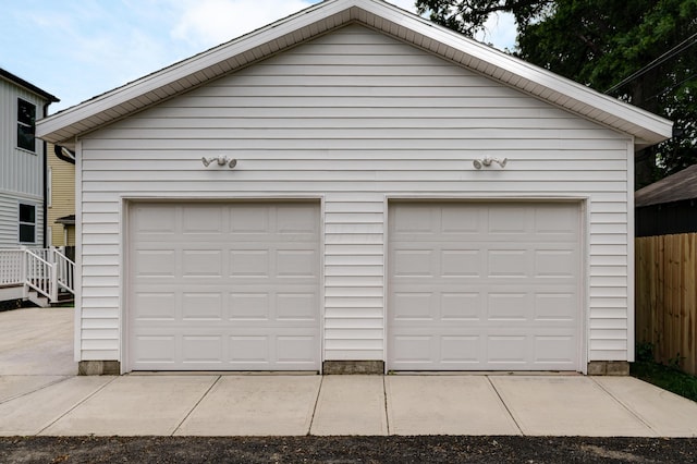 2589 Dayton Ave, Columbus, OH 43202 - view of detached garage
