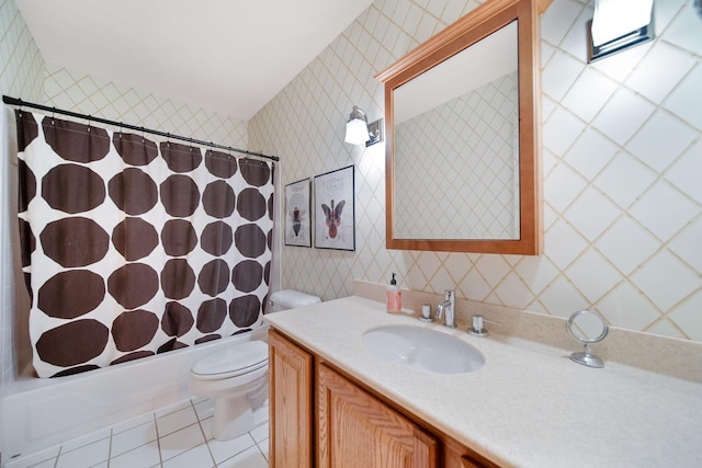 364 Morgan Ln, Columbus, OH 43230 - full bath with wallpapered walls, toilet, tile patterned flooring, vanity, and shower / bathtub combination with curtain