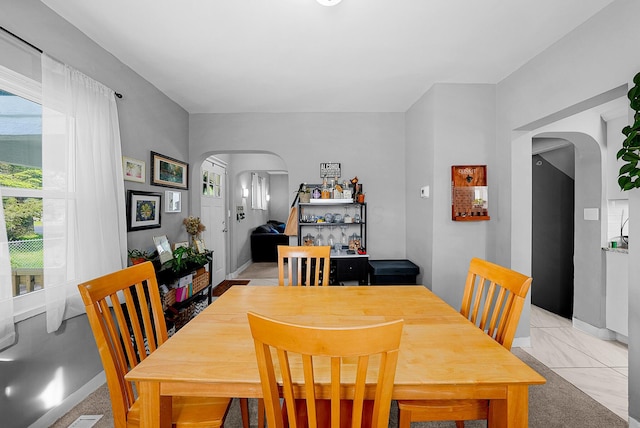 1081 Harrisburg Pike, Columbus, OH 43223 - dining space with arched walkways and baseboards