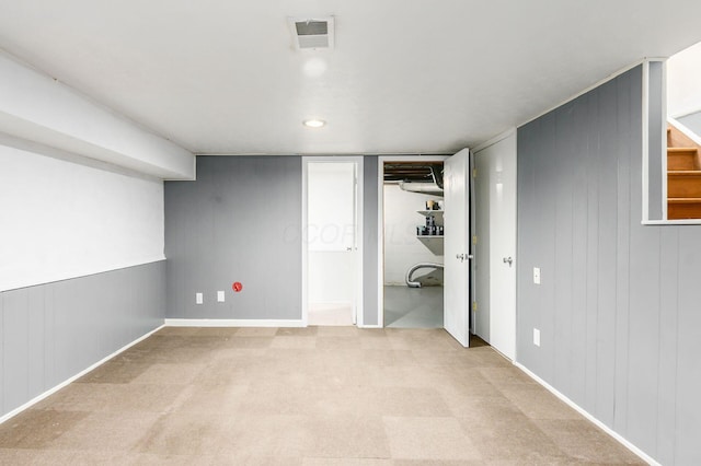 1824 Willoway Cir S, Columbus, OH 43220 - finished below grade area featuring light carpet and baseboards