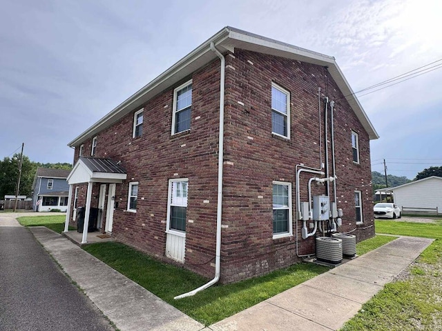 545 E Mcconnel Ave, Mcconnelsville, OH 43756 - photo 14