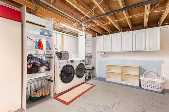 2914 Hickory Hill Dr SE, Lancaster, OH 43130 - laundry room with washer and clothes dryer and cabinet space