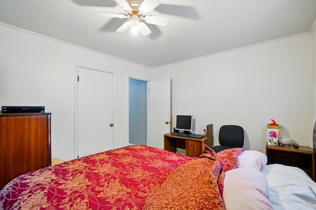 1120 Morning St, Worthington, OH 43085 - bedroom with ornamental molding and a ceiling fan