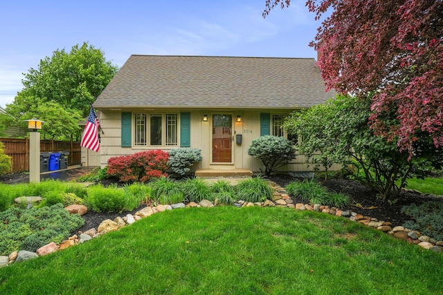 2314 Woodstock Rd, Columbus, OH 43221 - view of front facade with roof with shingles