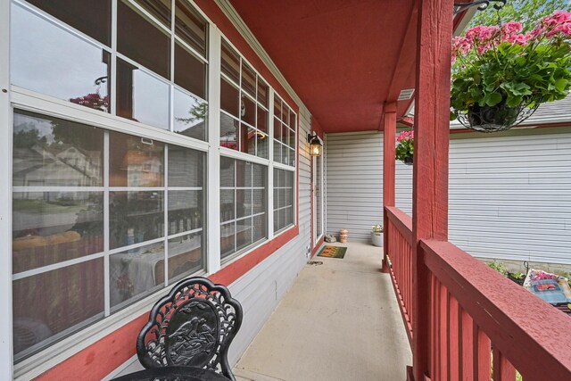 5046 Rolling Rock Ct, Columbus, OH 43229 - view of porch