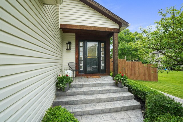 336 Saint Thomas Dr, Westerville, OH 43081 - doorway to property featuring covered porch