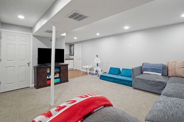 336 Saint Thomas Dr, Westerville, OH 43081 - carpeted living room featuring recessed lighting and baseboards