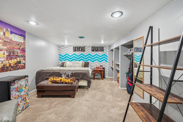 268 Southwood Rd, West Jefferson, OH 43162 - bedroom featuring carpet, baseboards, a textured ceiling, and an accent wall
