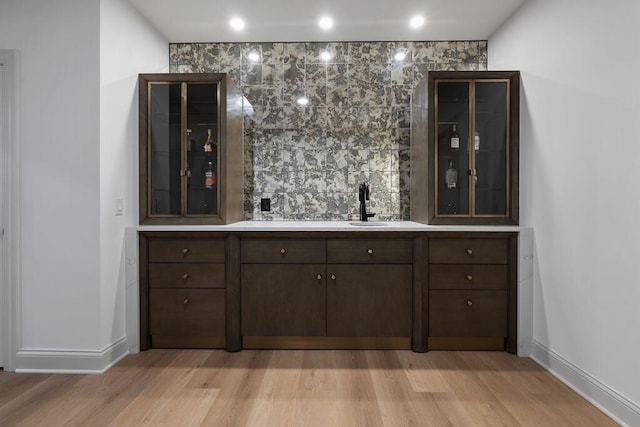 2989 Old Path Rd, Blacklick, OH 43004 - indoor wet bar featuring light wood-type flooring, baseboards, and recessed lighting