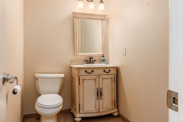 5946 Lisa St, Columbus, OH 43231 - bathroom featuring vanity and tile patterned flooring
