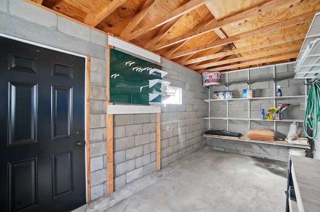 446 E Beck St, Columbus, OH 43206 - basement with concrete block wall