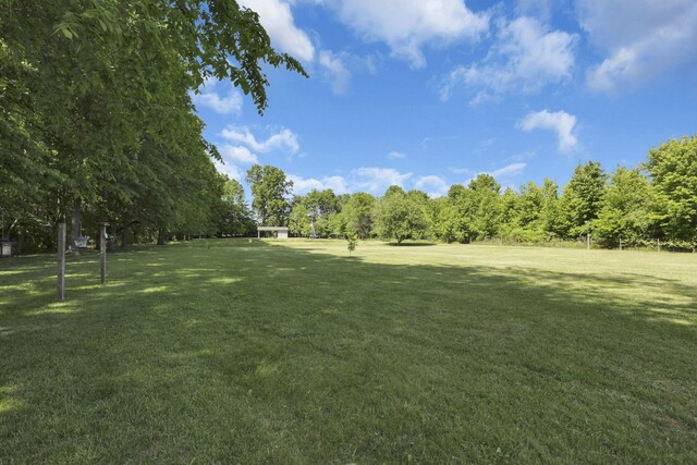 80 Baltimore Somerset Rd NW, Baltimore, OH 43105 - view of green lawn