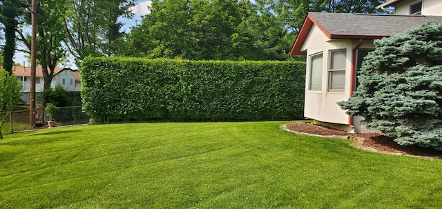 4993 Shadycrest Rd, Columbus, OH 43229 - view of yard